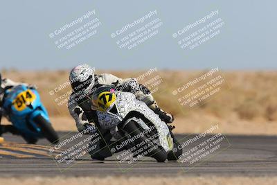 media/Mar-22-2025-CVMA (Sat) [[462c0ffedb]]/Race 13-Amateur Supersport Middleweight/